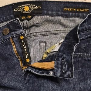 Lucky Brand Sweet n Straight classic denim